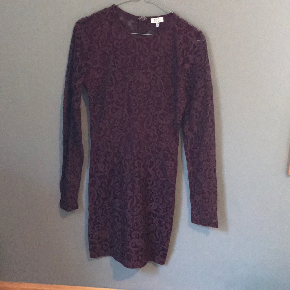 Maroon/purple long sleeve lace dress